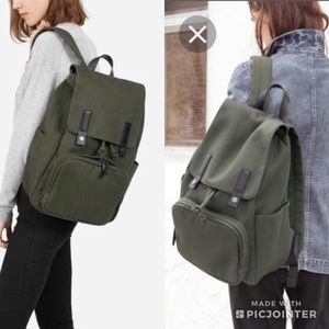 modern snap backpack everlane